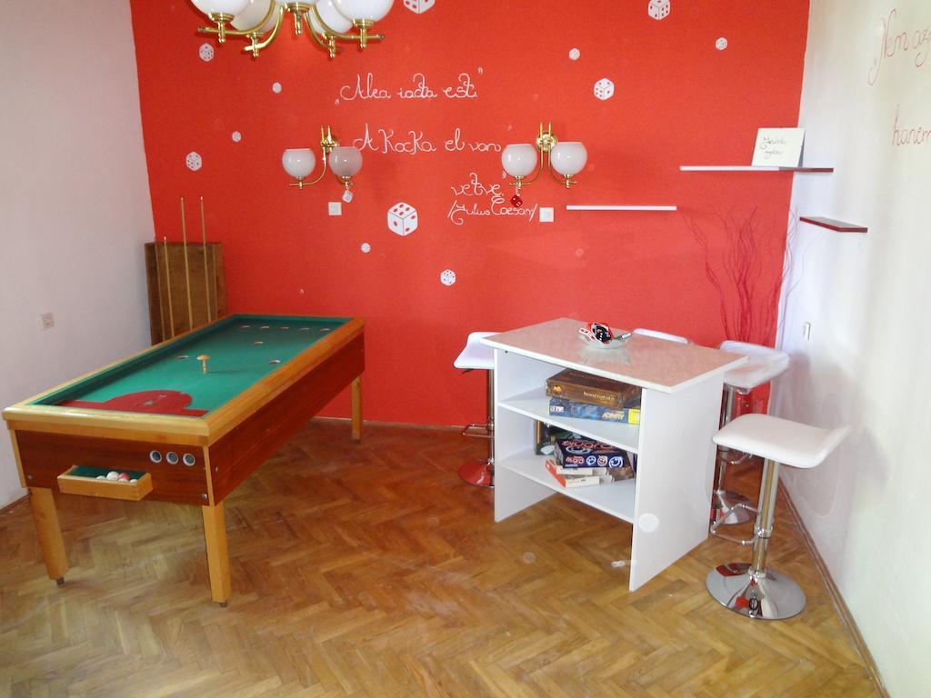 Harmonia Apartmanhaz Balatonlelle Exterior photo